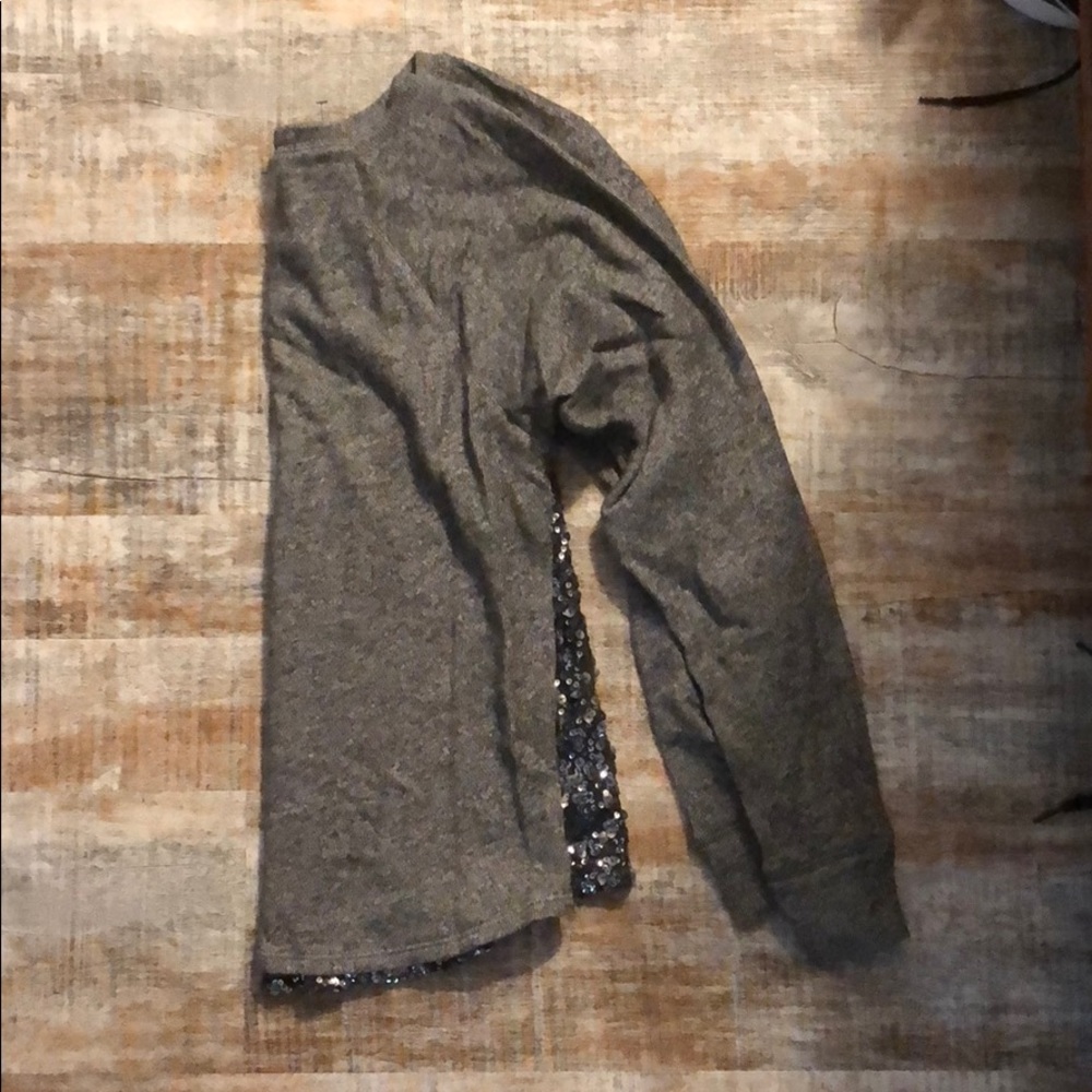 Express sweater - Picture 3 of 3